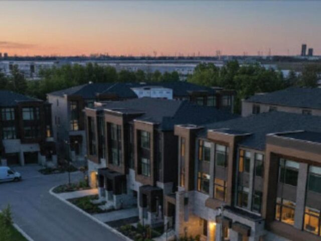 The Towns of Rutherford Heights