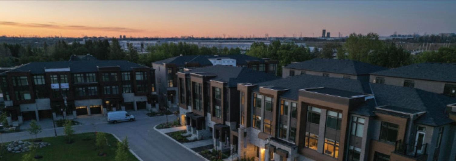 Modern luxury townhomes at The Towns of Rutherford Heights by Caliber Homes, Vaughan
